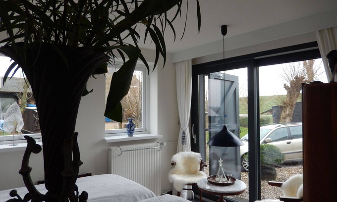 Municipality of Edam-Volendam Other | Idyllic 'Kaakberg' Farmhouse with Pool Near Amsterdam