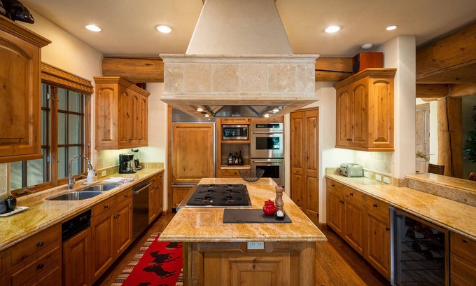 Ketchum House | Exceptional Ketchum Home - Steps from River Run Lodge