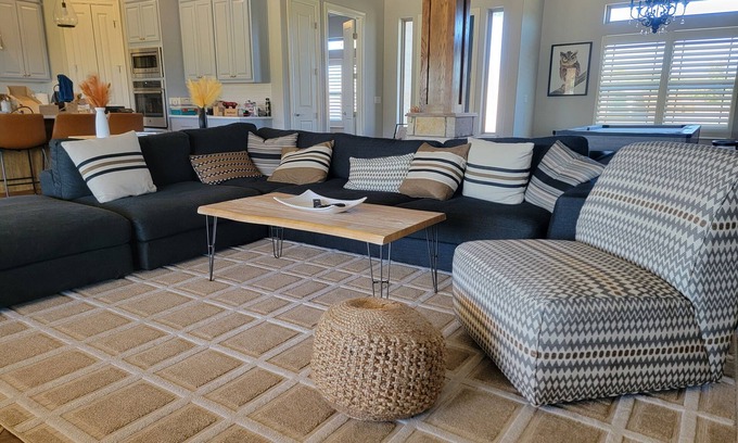 San Angelo House | Idyllic Lakefront Retreat: Family & Pet-Friendly Getaway