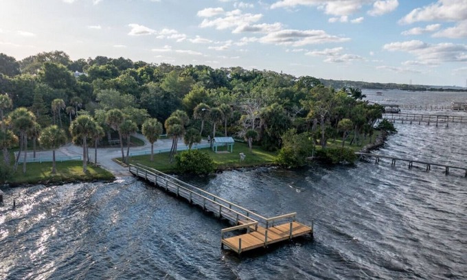 Cocoa House | Luxury Large Group 5BR/3BA Oasis