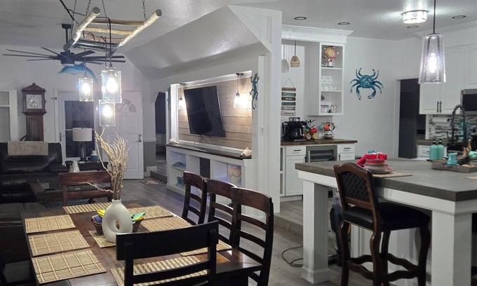 Indian Harbor Estates House | Waterfront Home with Pool and Boat Dockage for Families