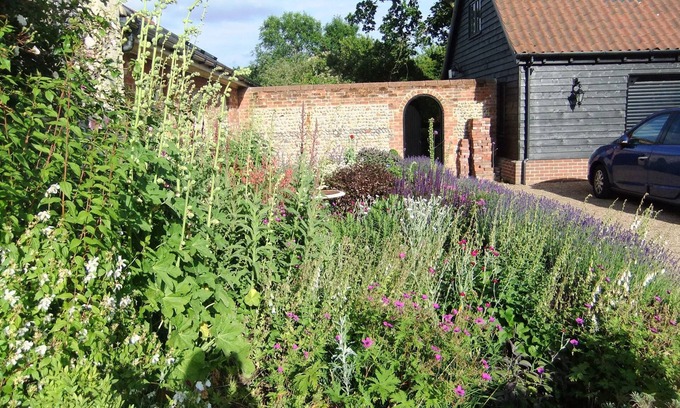 Lessingham Apartment | Exceptional Loft Apartment Near Norfolk Broads and Coast
