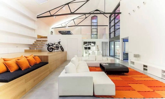 Retiro Apartment | Elegant Loft Near Retiro Park with Private Pool Access