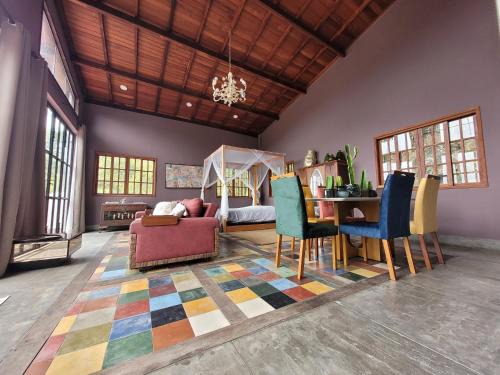 Santa Teresa House | Discover Soul Rebel Rio Loft with Oceanfront Relaxation