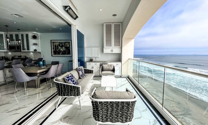 Rosarito Condo | Beachfront Marysol Condo: 3-Bedroom with Ocean View