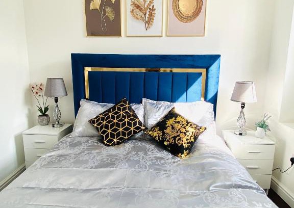 Charlton Apartment | Modern 4-Bedroom Flats with Exceptional Amenities Await
