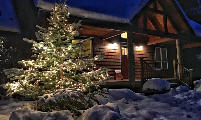 Enumclaw House | Premier Mt. Rainier Getaway with Family-Friendly Amenities