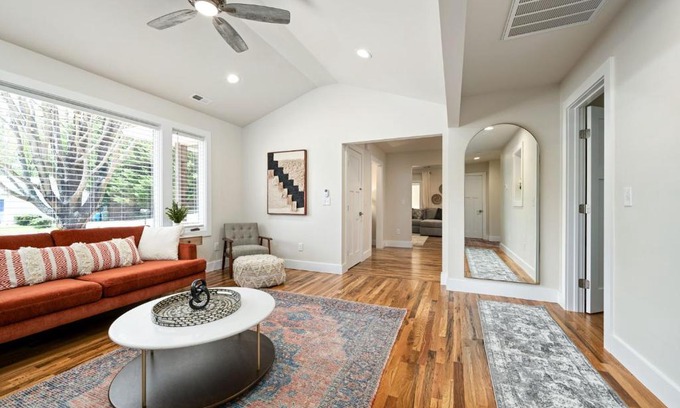 Alexander House | Explore Holiday Homes in Juno, NC - Pet Friendly & Family Joy