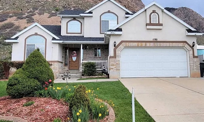 Ogden House | Luxury Mountain Retreat – 5BR Home Near Ski Resorts