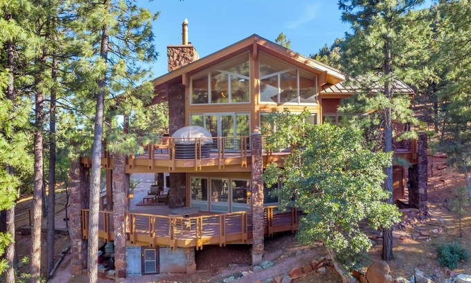 Pine House | Exceptional Mountain Retreat in Pine, AZ with Spa & Views