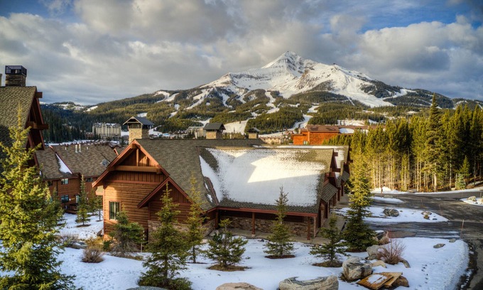 Big Sky House | Exclusive Mountain Village Townhome with Premium Amenities
