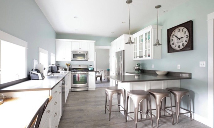 Kennebunkport House | Relaxing Retreat Steps from Goose Rocks Beach with Amenities