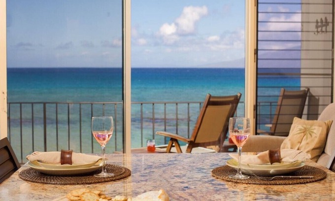 Honokowai Condo | Oceanfront Escape: 5-Star Pikake with Pool & Ocean Views