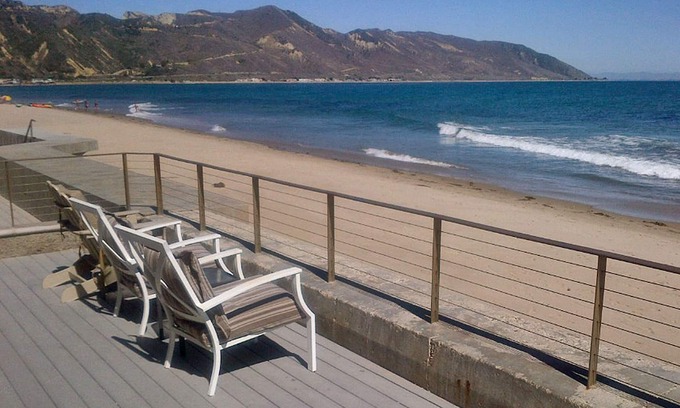 Faria Beach House | Oceanfront Retreat with Spa & Pool at Faria Beach