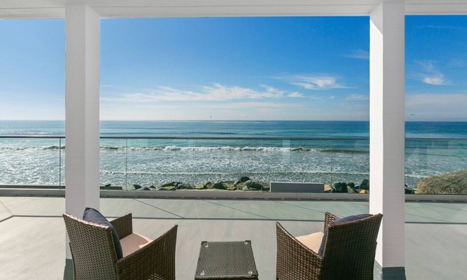 South Oceanside House | Luxury Oceanfront home in Oceanside – 5BR/5BA – Private Beach, Fire Pit, Walk to Pier
