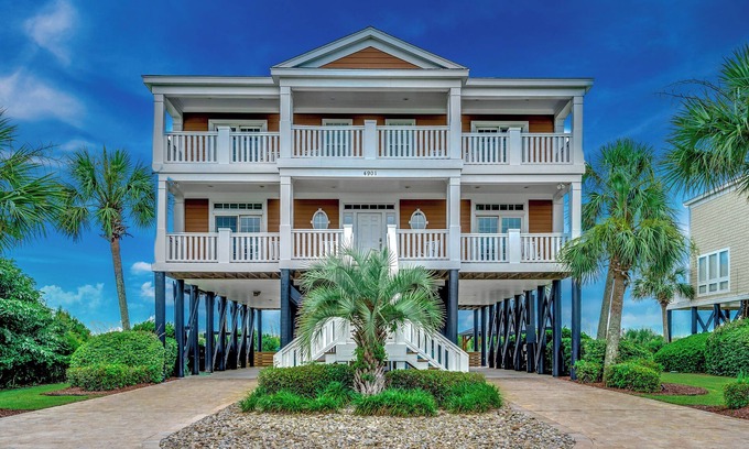 Long Bay Estates House | Oceanfront Retreat with Private Pool & Hot Tub - 9.4/10