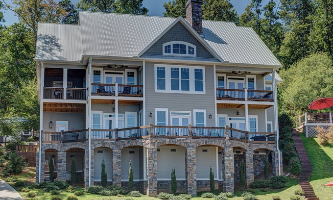 Blairsville House | Luxury on Lake Nottely near Blairsville, Unmatched lake and mountain views.
