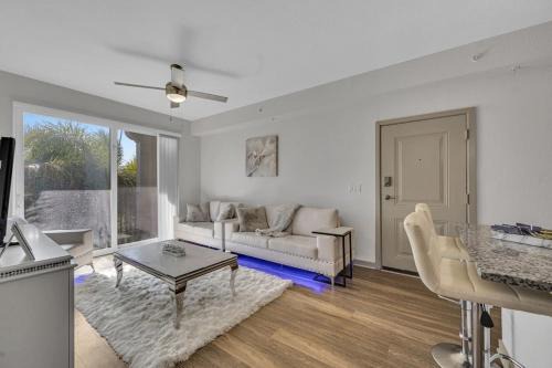 Three Lakes Apartment | Elegant One-Bedroom Rental with Pool & Family-Friendly Feel