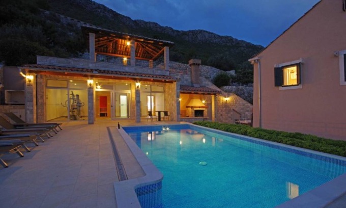 Brsecine Villa | Elegant Panorama Villa Dia with Pool & Ocean Views in Croatia