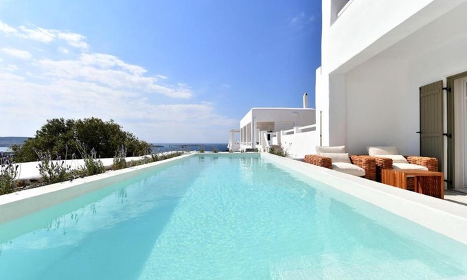 Glisidia Villa | Exquisite Villa Kallihroe with Private Pool in Paros