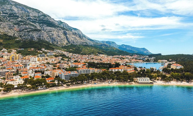 Donja luka Apartment | Ocean View Penthouse Apartment in Makarska Beach