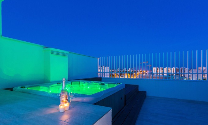 Zadar Apartment | Exquisite Rooftop Penthouse with Jacuzzi & Ocean Views