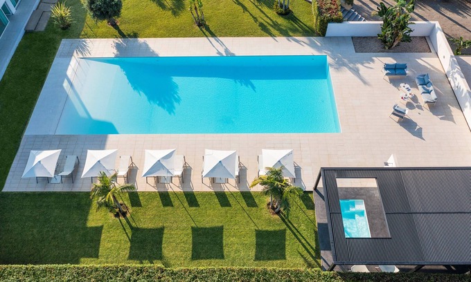 Calatabiano Villa | Elegant Villa with Pool & Spa near Taormina, Sicily
