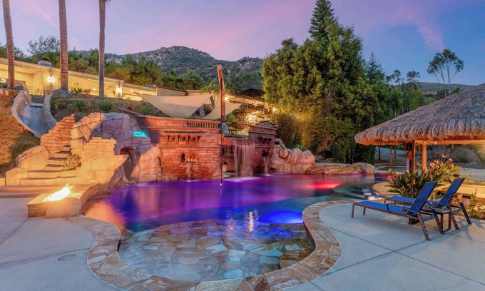 West Ridge Villa | Exceptional 7BR Estate with Pirate Pool and Gym Access