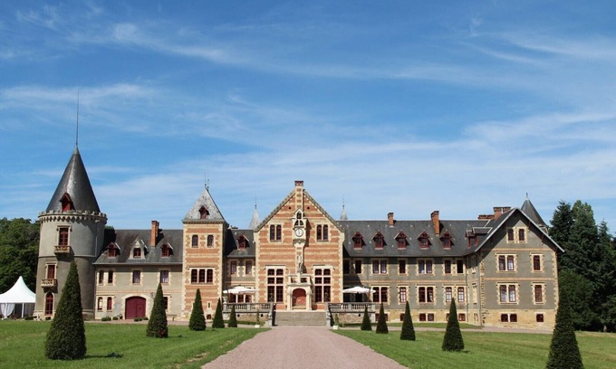 Lurcy-Levis Other | Experience Castle Beguin: 10/10 Rated with Pool & Spa