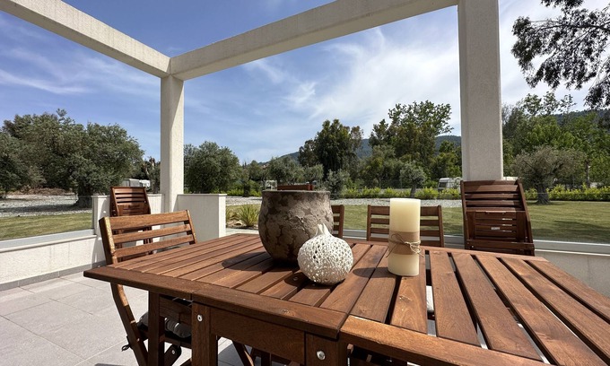 Vourvourou Villa | Elegant Villa Rental Ideal for 14 Guests with Spa Access