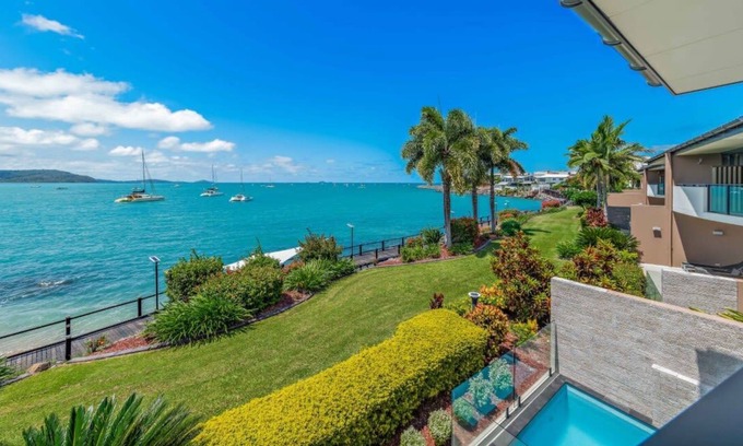 Airlie Beach Villa | Luxury Resort Waterfront Living With Private Pool at Mirage Whitsundays.
