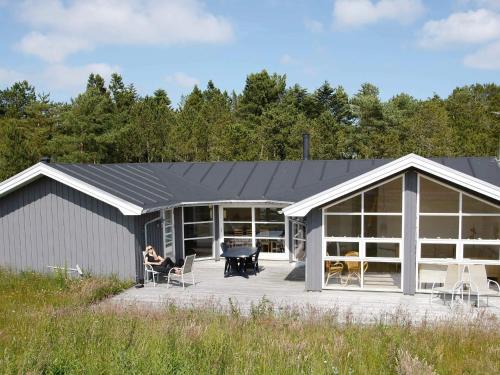 Jerup House | Family-Friendly 4-Star Holiday Home for 8 in Jerup