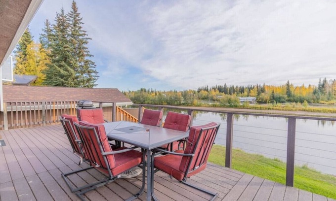 College House | Riverside Chena River House South Suite: Guest Rated 9.8