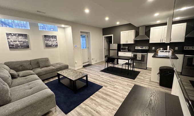Brampton House | Inviting Room Rental in Cozy BSMT Apartment Awaits You