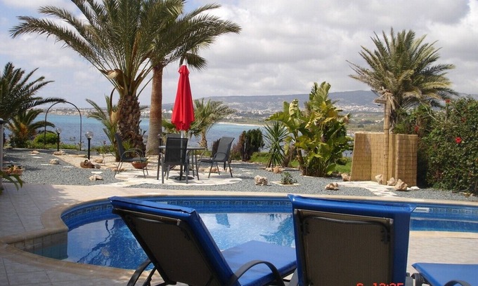 Kissonerga Villa | Seaside Escape: 3 Bedroom Villa with Private Pool & Ocean View