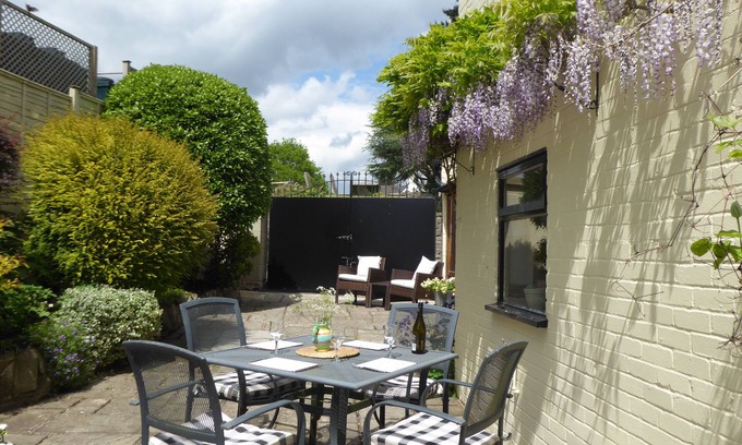 Redbrook Cottage | Top-Rated Self-Catering Cottage in Historic Forest Village