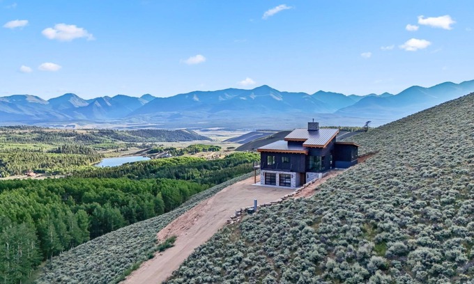 Leadville Cabin | Luxury, Serenity, and Breathtaking Views Await