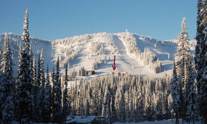 Silver Star Mountain House | Unforgettable Ski In/Out Experience at Arnica Lodge