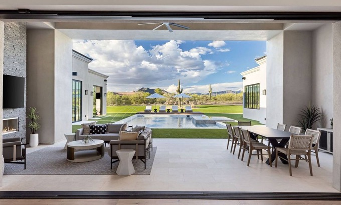 Pinnacle Peak House | Ultimate Spring Training Retreat in North Scottsdale
