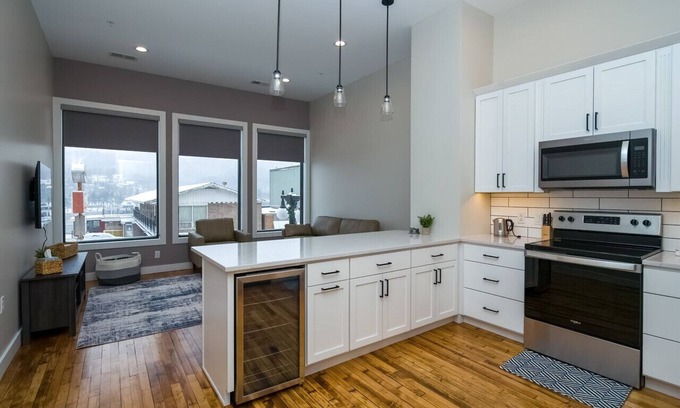 Houghton Apartment | Guest Rated 10/10: Ocean View Suite in Houghton