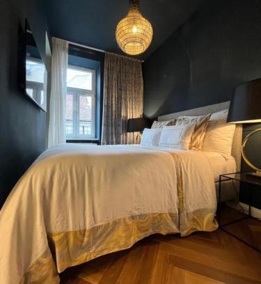 Rudolfsheim-Funfhaus Apartment | Elegant Stay in Vienna: Child-Friendly & Highly Rated 9.6