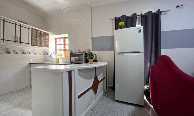 Stone Town Apartment | Relax in a Stylish Stone Town Suite Near Attractions