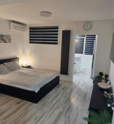 Onesti Apartment | Luxury Studio