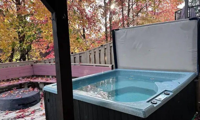Bull Mountain House | Stylish Suite with Pool Table and Hot Tub in Prime Location
