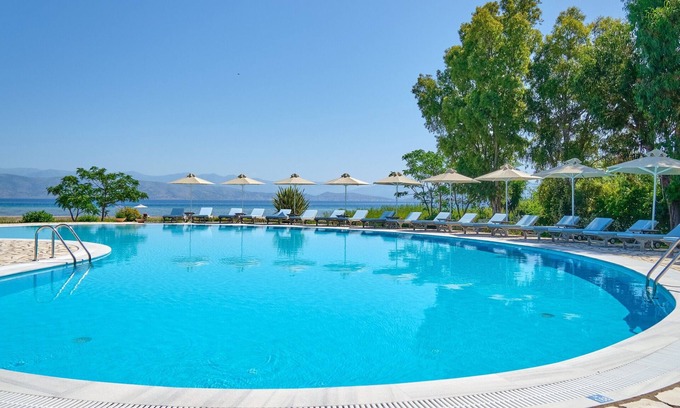 Apraos Apartment | Elegant Oceanfront Suite at ChrisBus 17B in Corfu