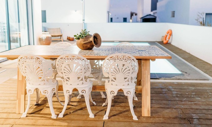 Porto Covo Villa | Luxury Sustainable Villa w/ private swimming pool & bycicles--2min to the beach!