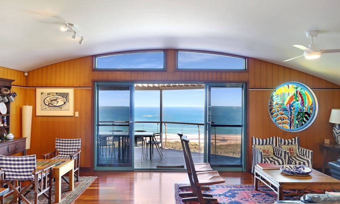 Point Lookout Apartment | Beachfront Three-Bedroom Suite with Pool and Top Reviews