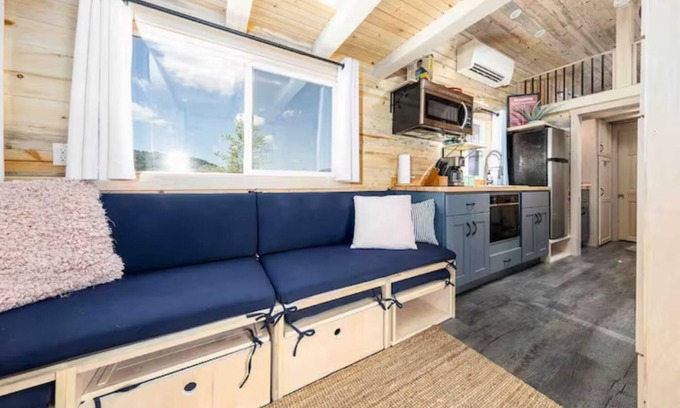 Montrose Cabin | Cozy Pond-Front Getaway with Pool, Hot Tub & Mountain Views
