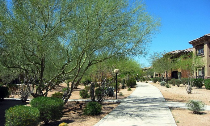 North Scottsdale Condo | Elegant Grayhawk Townhouse in North Scottsdale with Pool