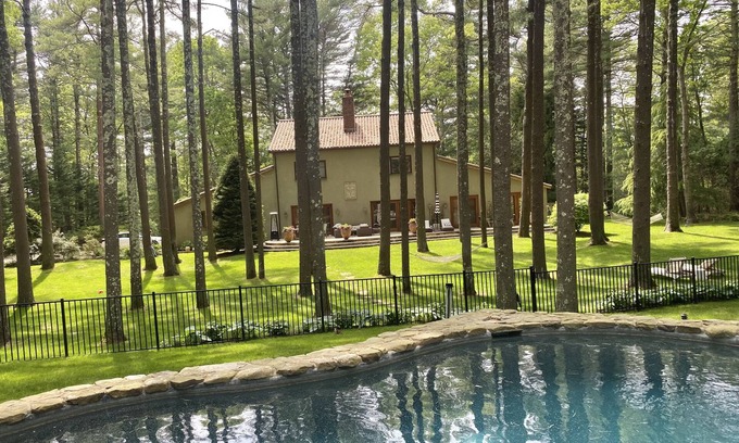 Northwest Harbor House | Elegant Tuscan Villa with Pool and Spa on Bull Path